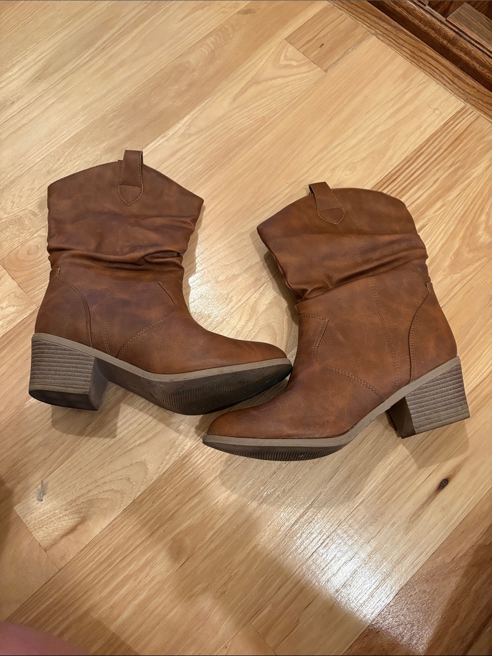 Women's Brown Mid-Calf Slouchy Block Heel Boots